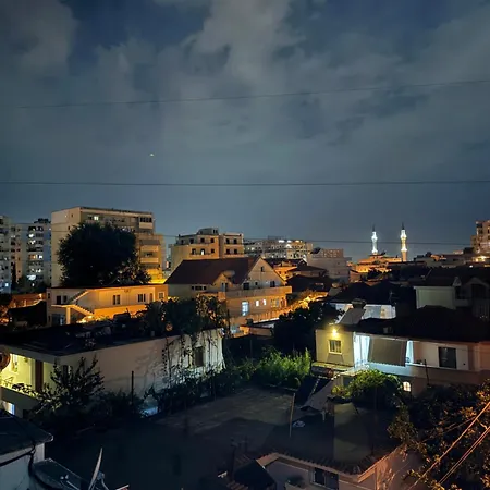 Διαμέρισμα Es